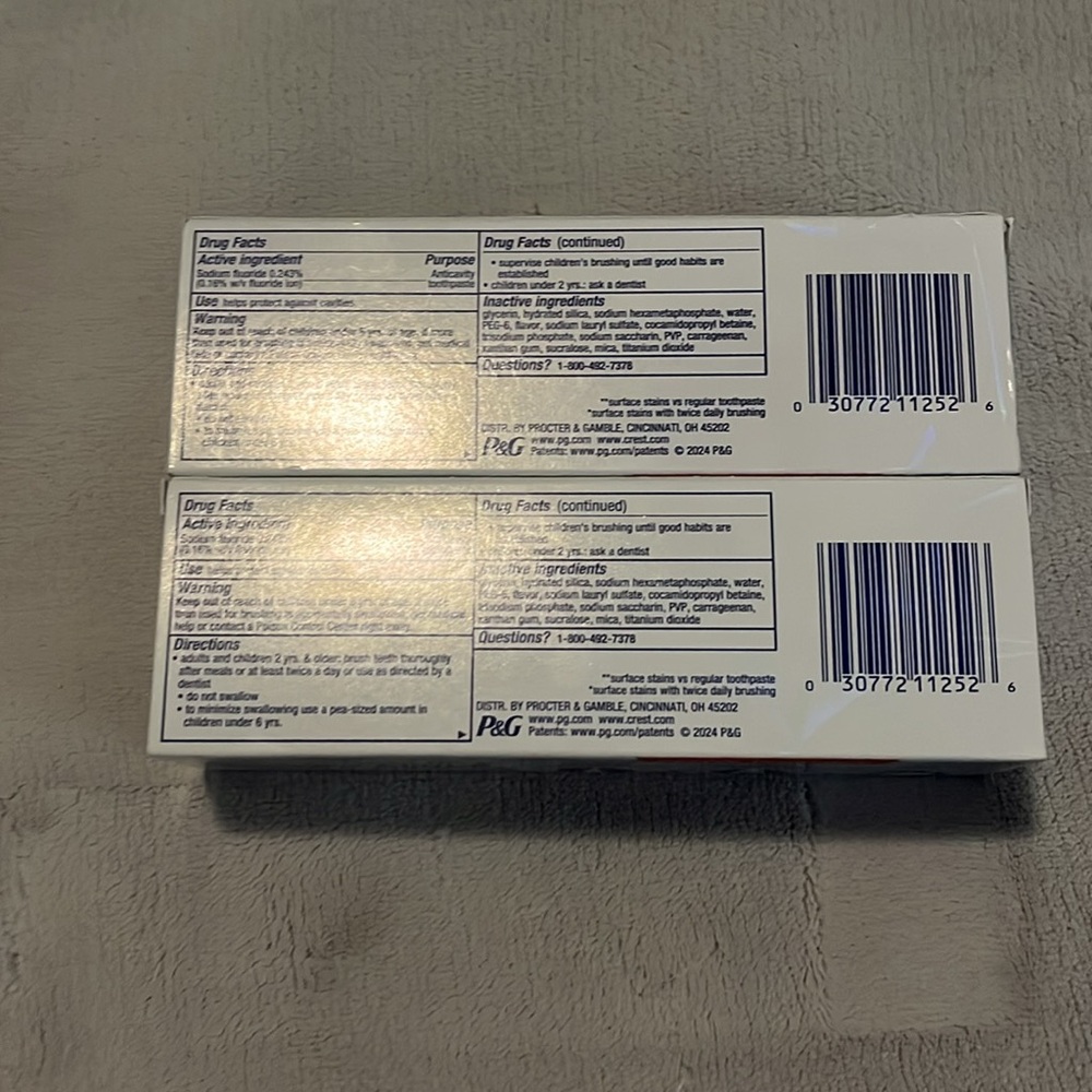 NWT Crest 3D White Brilliance Toothpastes - Picture 3 of 5
